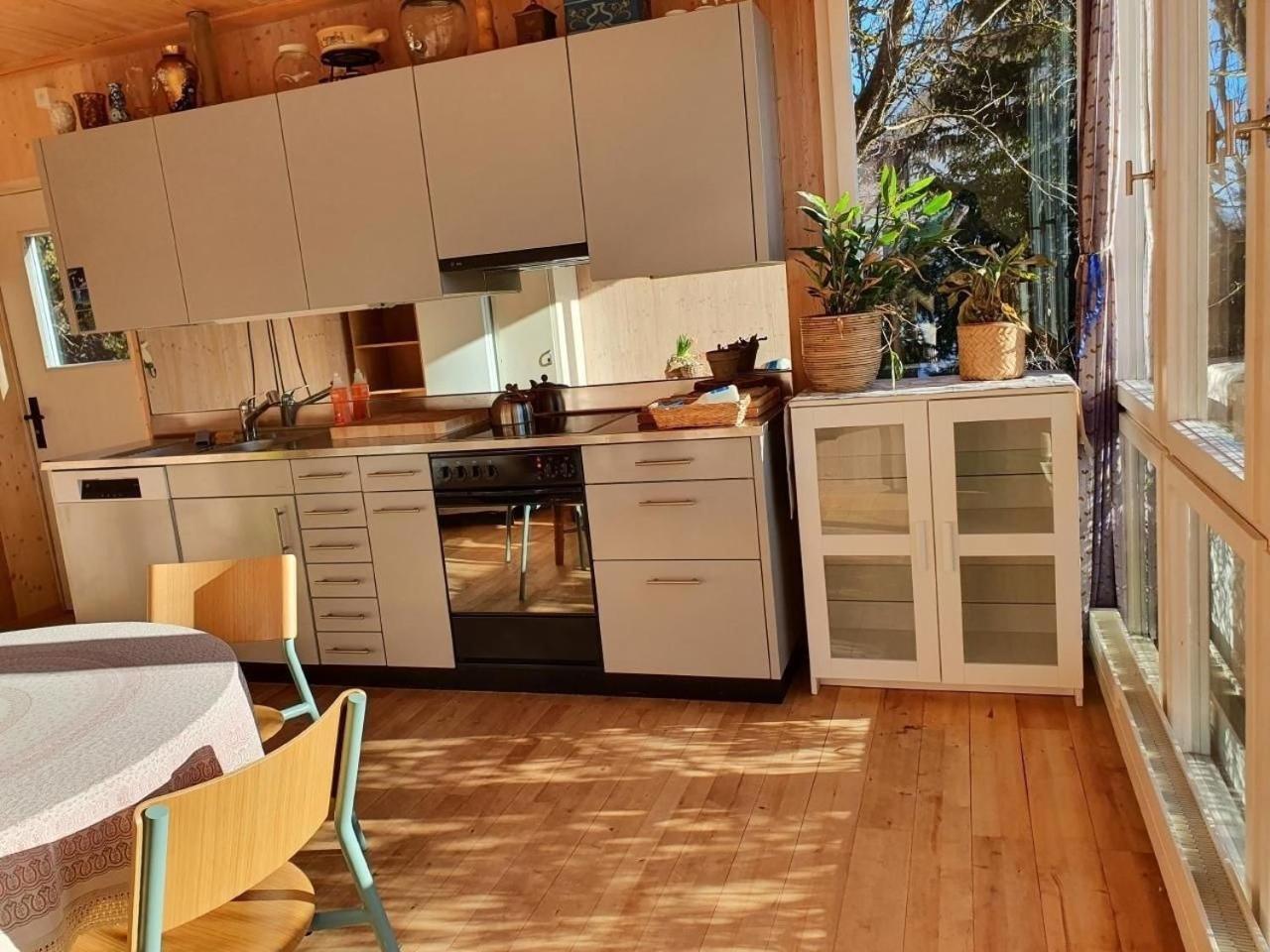Ferienwohnung In Der Gartenstadt, Liebefeld Bern Екстер'єр фото